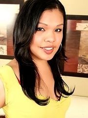 Carmen undresses and plays with herself